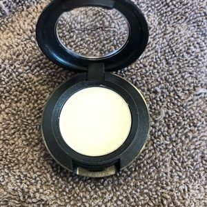 Mac eyeshadow